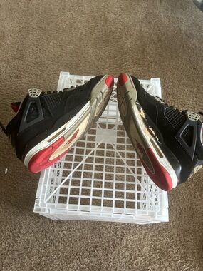 Nike Black and Red Men's Retro Basketball Sneakers